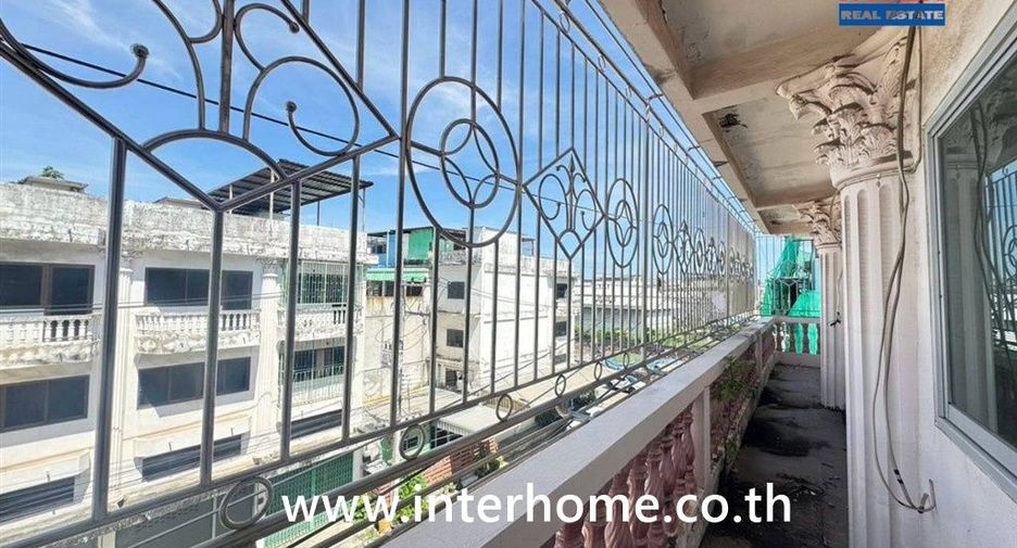 Продажа 10 спальни торговое помещение в Mueang Samut Sakhon, Самутсакхон