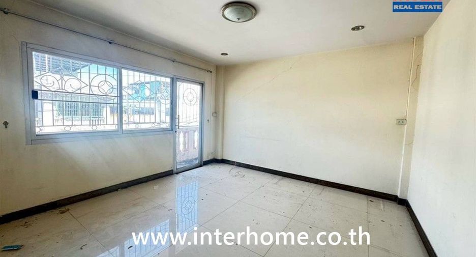 Продажа 10 спальни торговое помещение в Mueang Samut Sakhon, Самутсакхон