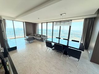 Продажа 4 спальни кондо в Ян Наща, Бангкок