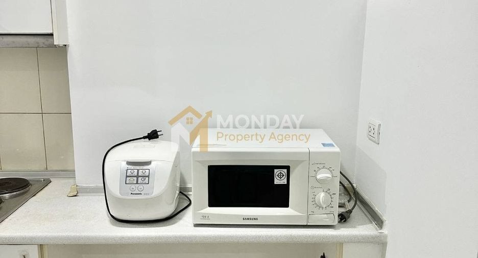 For sale 1 bed condo in Sathon, Bangkok