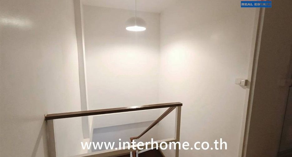Haus zum Kauf mit 3 Zimmer in Bang Khen, Bangkok