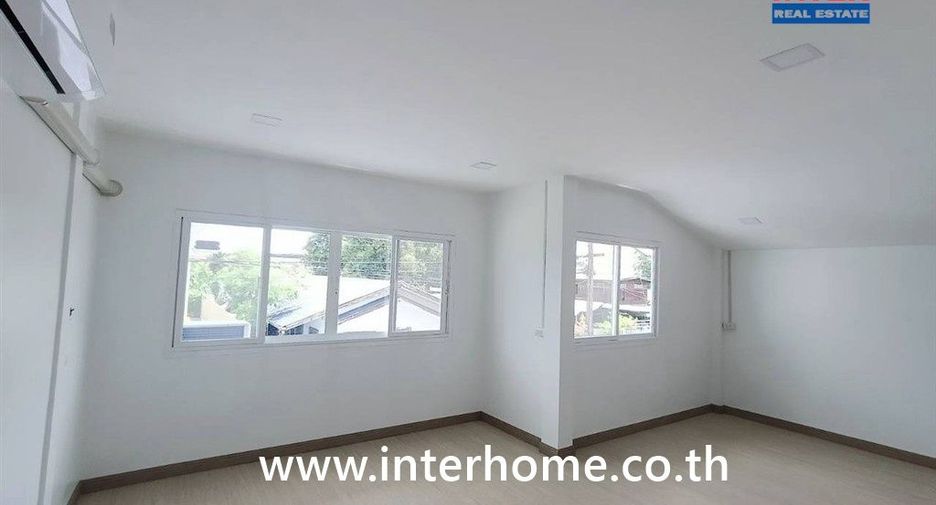Haus zum Kauf mit 3 Zimmer in Bang Khen, Bangkok