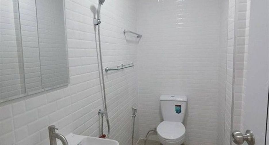 Haus zum Kauf mit 3 Zimmer in Bang Khen, Bangkok