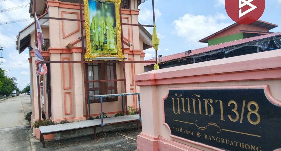 For sale 4 bedrooms townhouse in Sai Noi, Nonthaburi