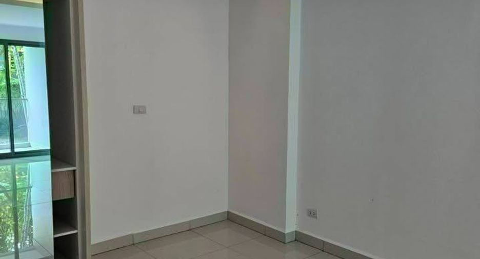 Продажа 2 спальни кондо в Йомтиен, Паттайя