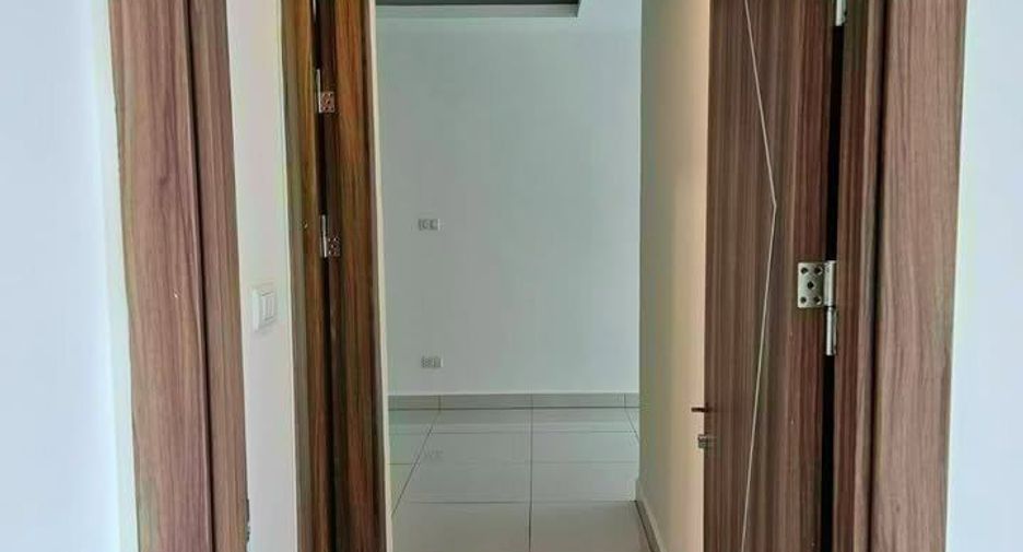 Продажа 2 спальни кондо в Йомтиен, Паттайя