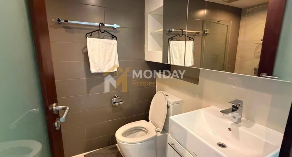 For sale 1 Beds condo in Khlong Toei, Bangkok