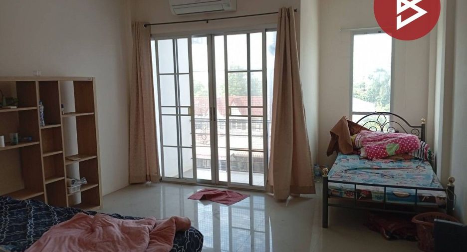 For sale 2 bedrooms retail Space in Mueang Nakhon Pathom, Nakhon Pathom