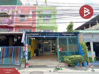 Продажа 4 спальни торговое помещение в Mueang Samut Prakan, Самутпракан
