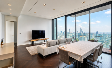 For rent 3 bedrooms condo in Khlong Toei, Bangkok