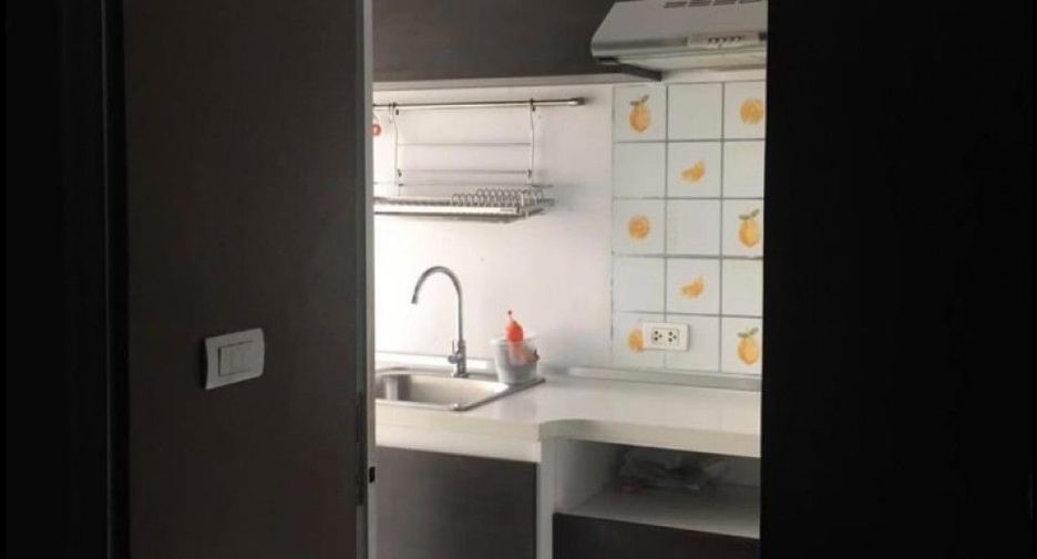 For sale 1 bed condo in Lat Krabang, Bangkok