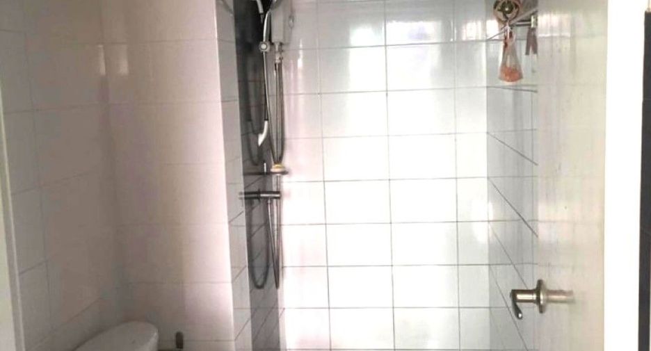 For sale 1 bed condo in Lat Krabang, Bangkok