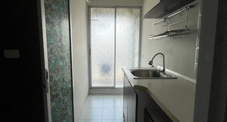 For sale 1 bed condo in Lat Krabang, Bangkok