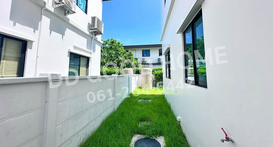 Casa en venta de 4 habitaciones en Bang Yai, Nonthaburi