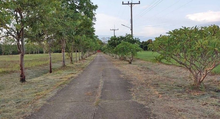 For rent そして for sale warehouse in Thoeng, Chiang Rai
