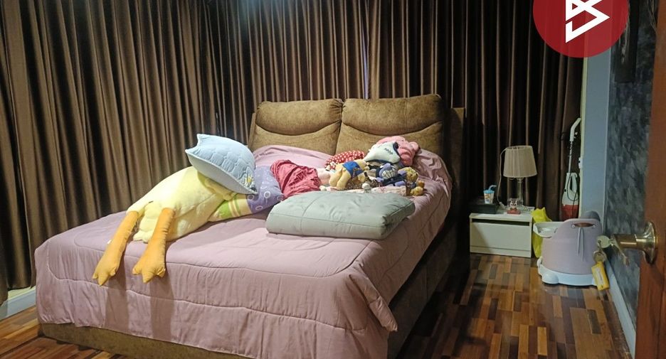 À vendre 3 chambres maison à Mueang Chai Nat, Chainat