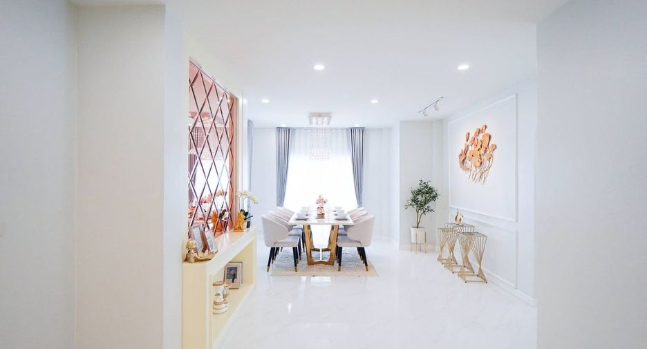 ขาย 3 ห้องนอน บ้านเดี่ยว ใน จอมเทียน, พัทยา