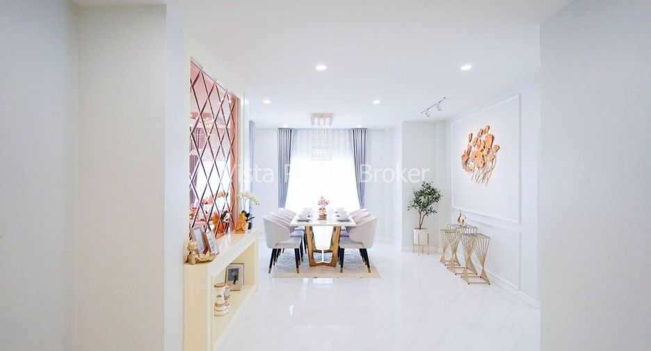 ขาย 3 ห้องนอน บ้านเดี่ยว ใน จอมเทียน, พัทยา