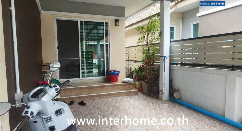 À vendre 4 chambres maison à Min Buri, Bangkok