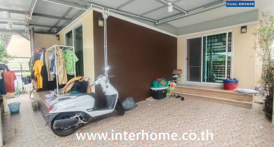 À vendre 4 chambres maison à Min Buri, Bangkok