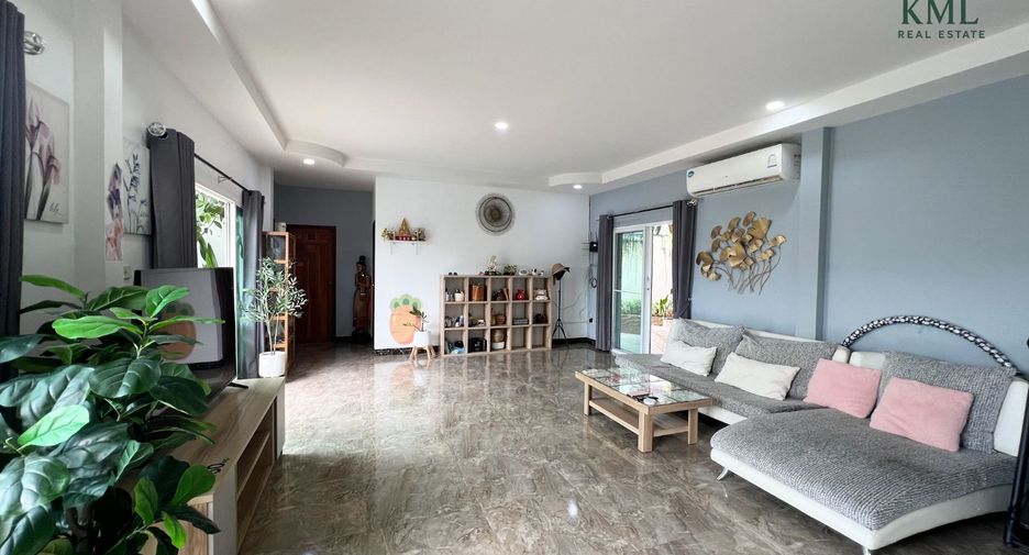 Villa en venta de 4 habitaciones en Bang Lamung, Chonburi