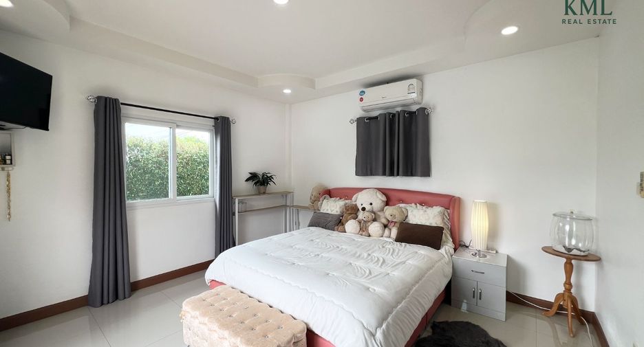 Villa en venta de 4 habitaciones en Bang Lamung, Chonburi