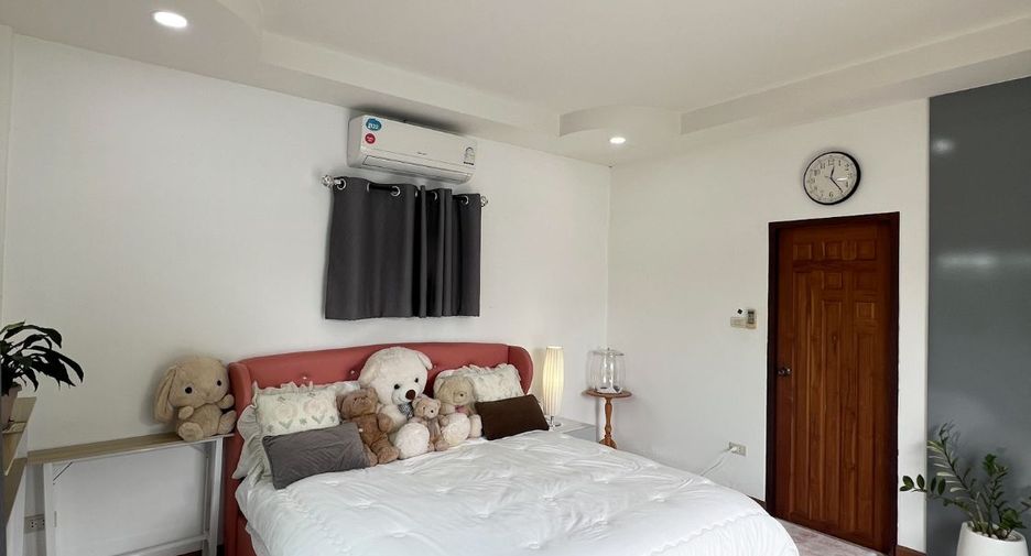 Villa en venta de 4 habitaciones en Bang Lamung, Chonburi