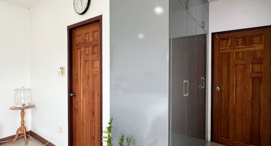 Villa en venta de 4 habitaciones en Bang Lamung, Chonburi