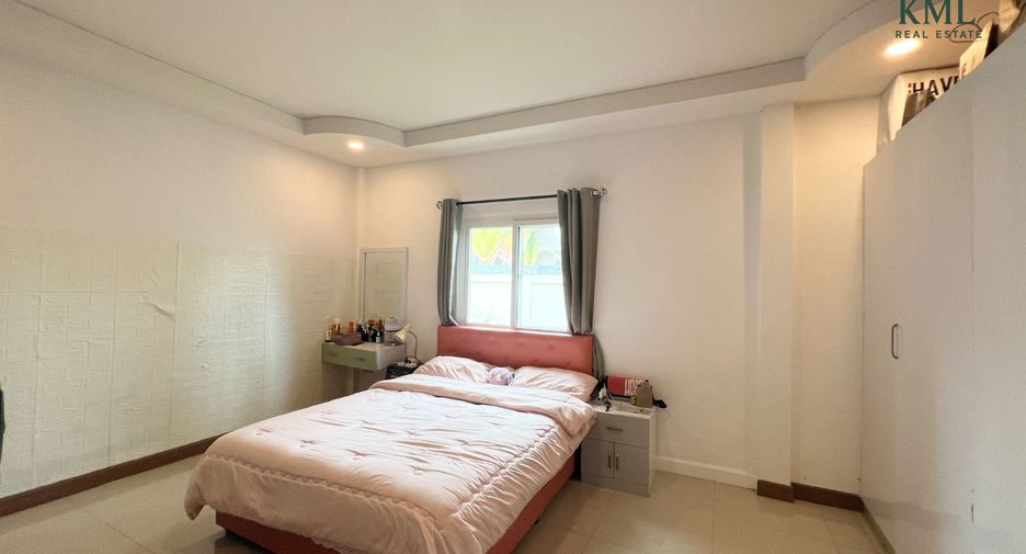 Villa en venta de 4 habitaciones en Bang Lamung, Chonburi