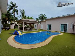 À louer et à vendre 5 chambres villa à Bang Lamung, Chonburi