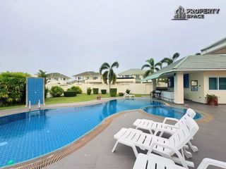For rent 5 bedrooms villa in Bang Lamung, Chonburi