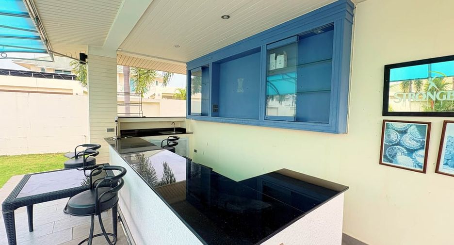 For rent 5 ベッドルーム villa in Bang Lamung, Chonburi