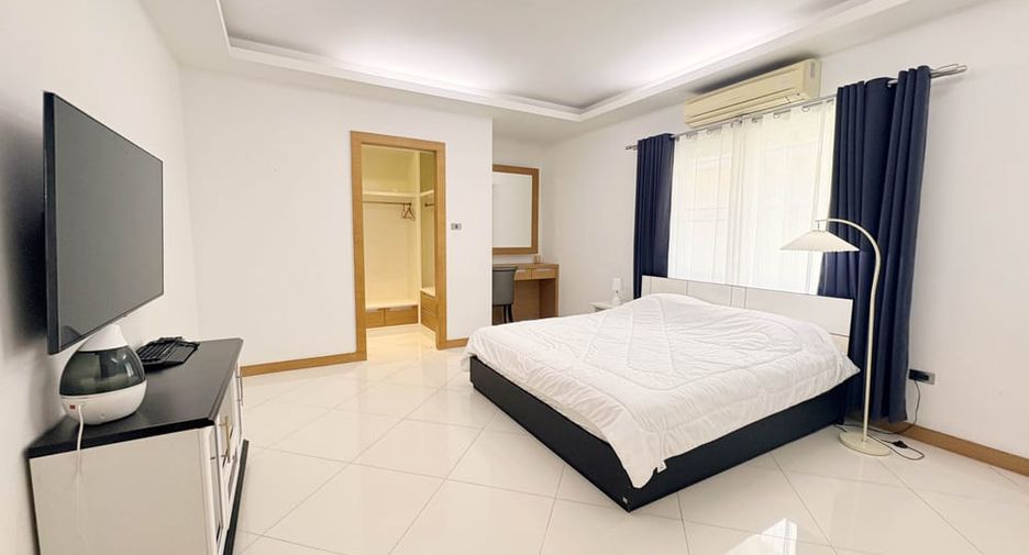 For rent 5 ベッドルーム villa in Bang Lamung, Chonburi