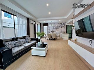 À louer 3 chambres maison à Bang Lamung, Chonburi