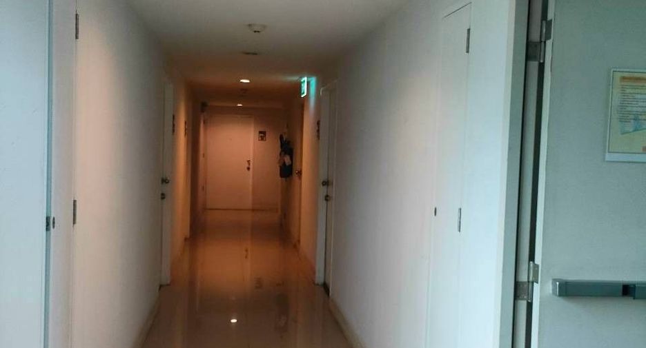 For sale 1 bed condo in Mueang Chon Buri, Chonburi