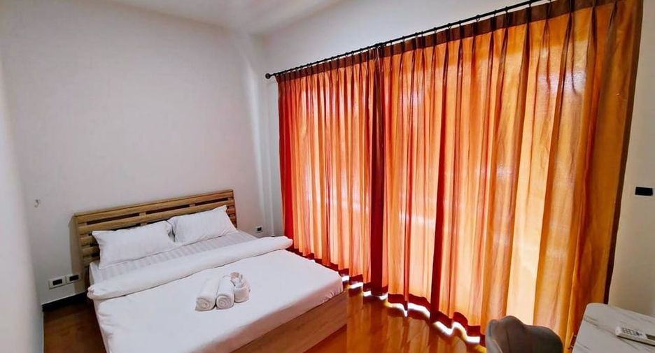 For rent 4 bedrooms villa in Bang Lamung, Chonburi