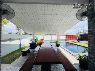 出租 12 卧室 别墅 在 Bang Lamung, Chon Buri