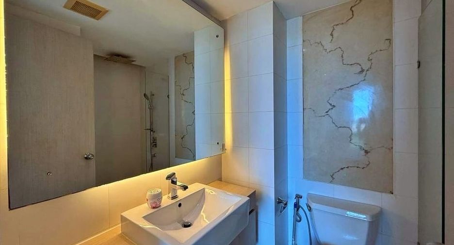 Condo en venta de 2 habitaciones en Jomtien, Pattaya