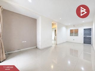 Casa adosada en venta de 4 habitaciones en Mueang Samut Sakhon, Samut Sakhon