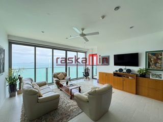 For rent 2 bedrooms condo in Bang Lamung, Chonburi