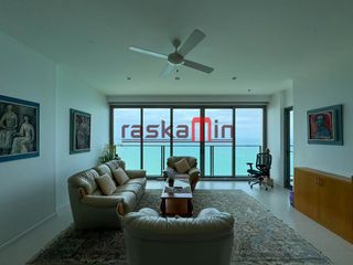 For rent 2 bedrooms condo in Bang Lamung, Chonburi