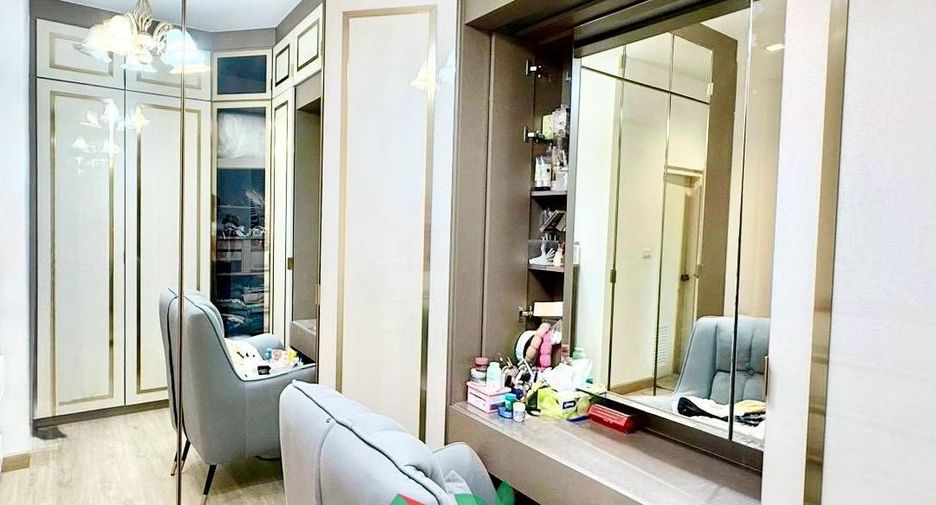For sale 4 ベッドルーム house in Don Mueang, Bangkok