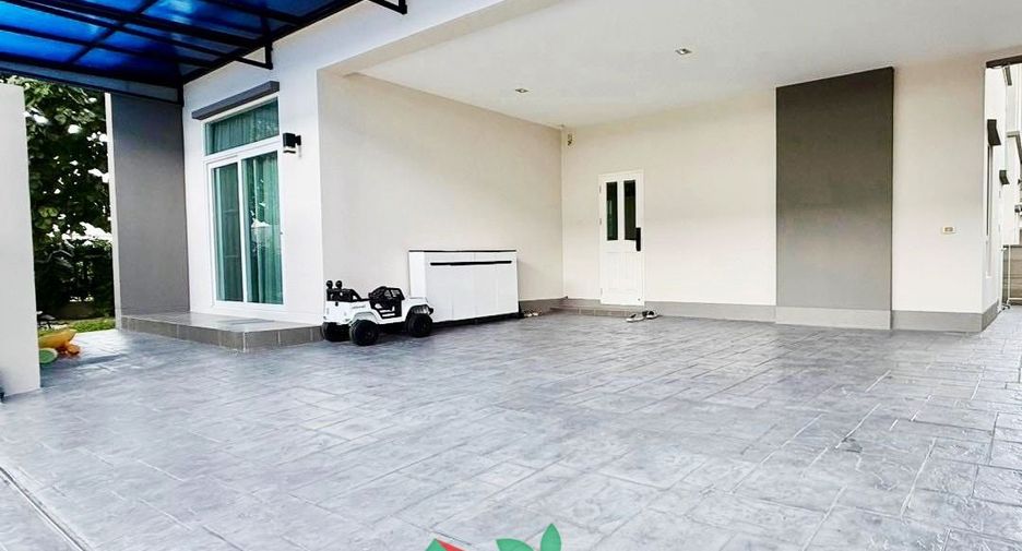 For sale 4 ベッドルーム house in Don Mueang, Bangkok