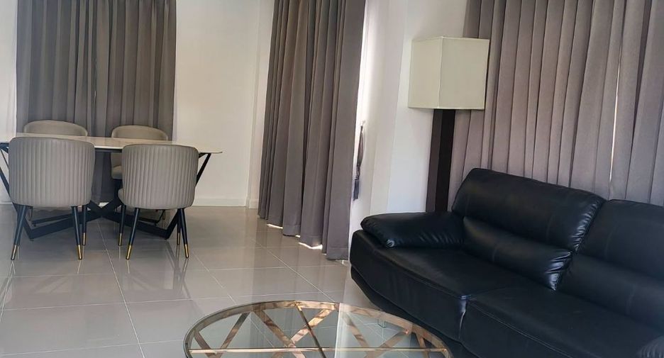For rent 4 bedrooms house in Lat Krabang, Bangkok