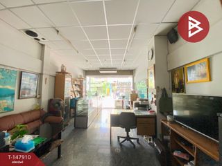 Продажа 2 спальни торговое помещение в Mueang Samut Prakan, Самутпракан