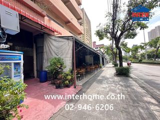 Apartamento en venta de 12 habitaciones en Khlong San, Bangkok