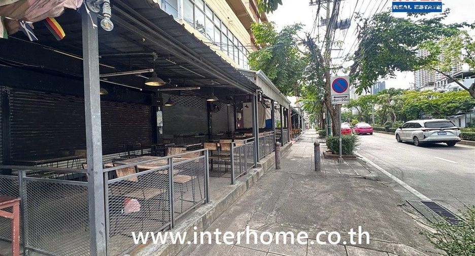 Apartamento en venta de 12 habitaciones en Khlong San, Bangkok
