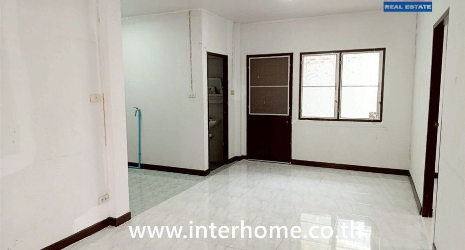 For sale 3 bedrooms house in Min Buri, Bangkok