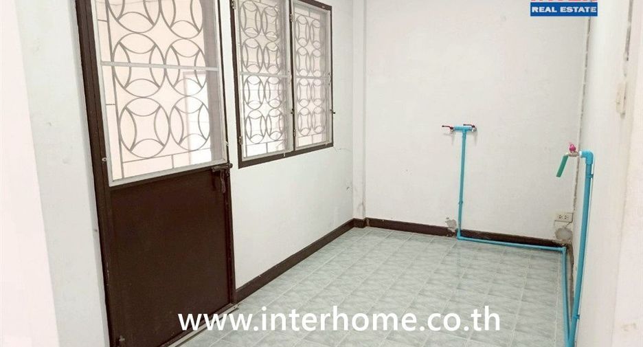 For sale 3 bedrooms house in Min Buri, Bangkok