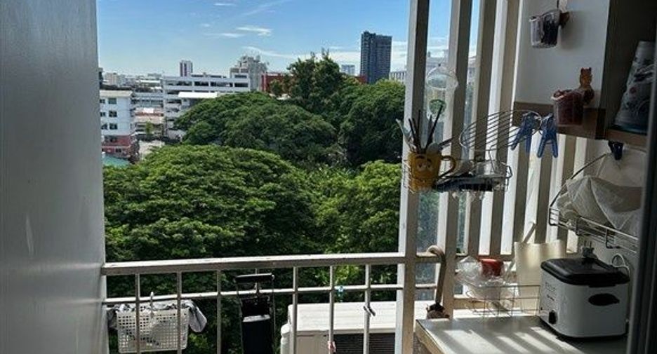 À vendre 1 chambre condo à Bang Kapi, Bangkok